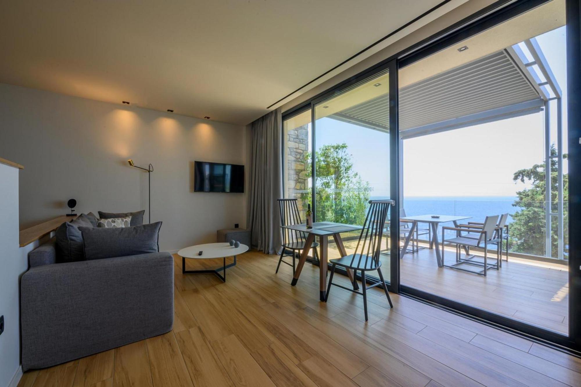 Mani Suites Айос-Ніколаос Екстер'єр фото