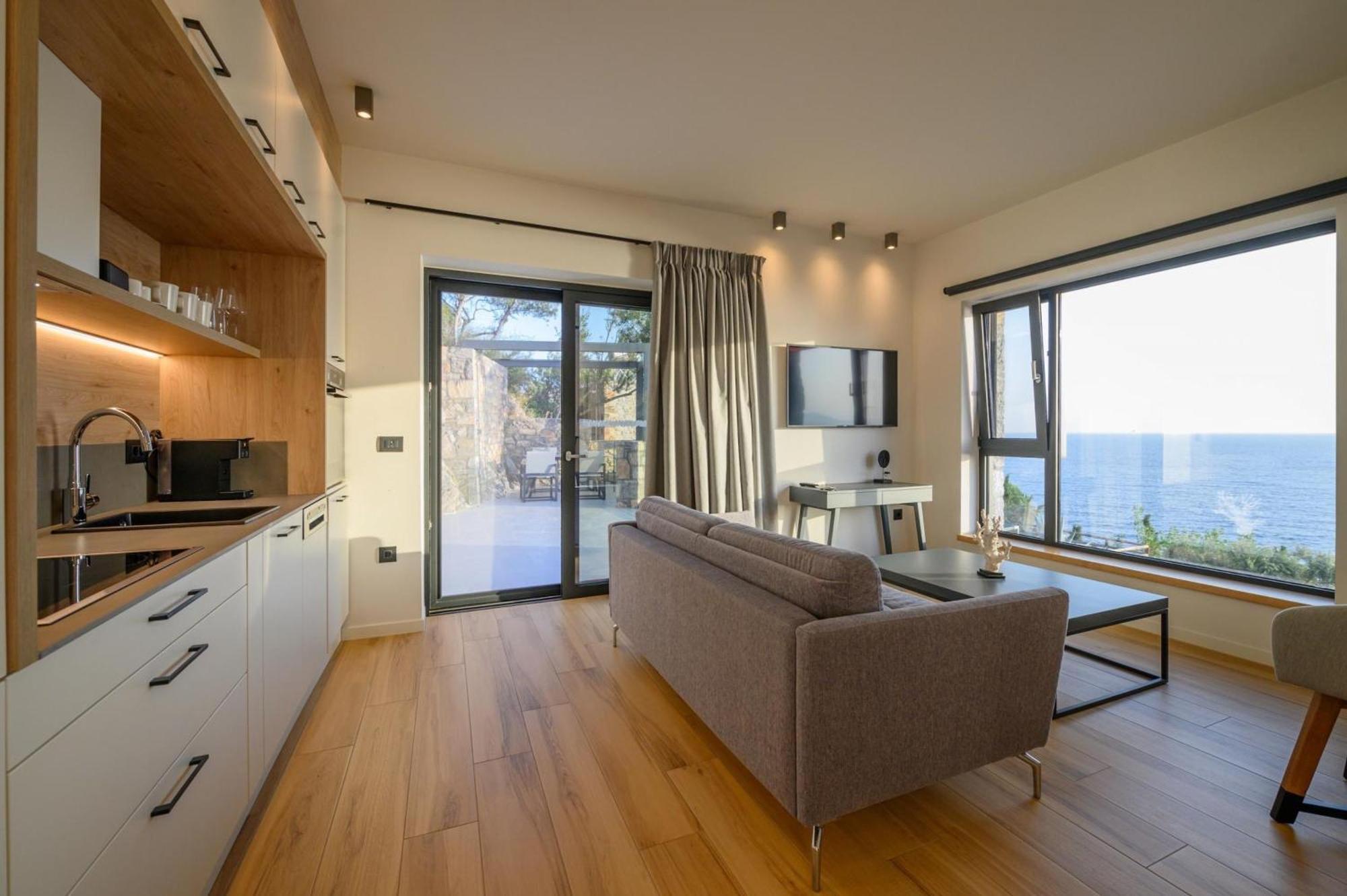 Mani Suites Айос-Ніколаос Екстер'єр фото